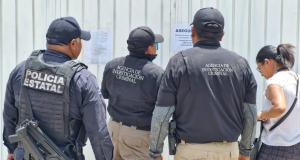 Catean casa por presunta trata de blancas en colonia Infonavit La Huasteca en Santa Catarina
