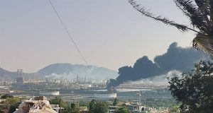 Se incendia refinería de Salina Cruz Oaxaca
