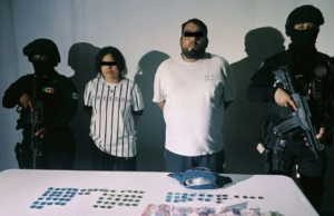 Detienen a pareja de ratas tamaulipecas con auto robado en Guadalupe, NL