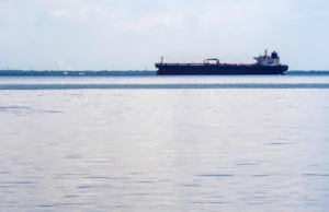 EU intercepta nuevo petrolero frente a costas de Venezuela