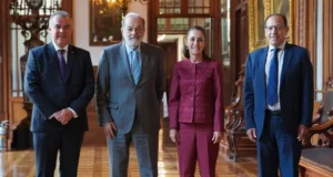 Sheinbaum se reúne tres horas con Carlos Slim y Francisco Cervantes para revisar perspectivas económicas