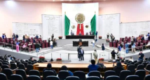 Veracruz modifica su Constitución para permitir que gobernadora proponga y remueva a titular de la FGE