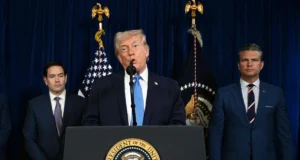 Trump anuncia control petrolero y administración temporal de Venezuela tras ofensiva militar