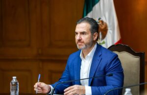 Adrián de la Garza acusa intento de imponer candidata femenina a la gubernatura de Nuevo León en 2027