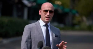 Stephen Miller, el ideólogo duro de Trump con creciente presión sobre México