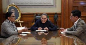 Sheinbaum formaliza invitación al papa León XIV en un simbólico Día de la Virgen de Guadalupe