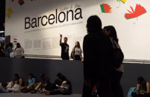 FIL Guadalajara roza el millón de visitantes y enfrenta su límite de capacidad