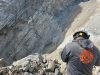 Trabajador queda atrapado por horas tras deslave en pedrera de Escobedo