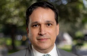 Ulises Carlín asume como encargado del despacho de la tesorería Estatal