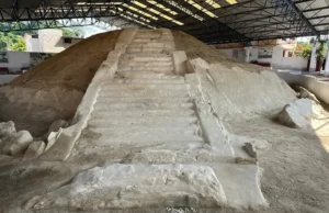 Una pirámide huasteca sobrevive entre residencias en el sur de Tampico