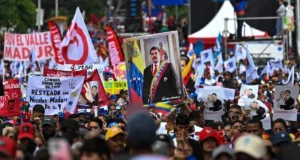 Estados Unidos procesa petróleo venezolano y alista control energético del país