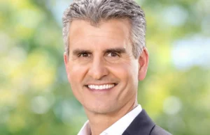 Disney nombra a Josh D’Amaro como sucesor de Bob Iger tras años de incertidumbre