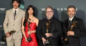 Guillermo del Toro es nominado a Mejor Director por “Frankenstein” en EU