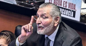 Adán Augusto controla 1,894 mdp discrecionales en el Senado