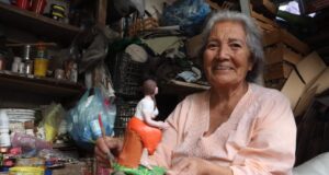 Bienestar envía mensaje navideño y llama a cuidar a adultos mayores y personas con discapacidad