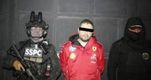 Detienen a alcalde de Tequila por extorsión y presuntos nexos con el CJNG