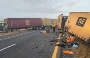 Accidente múltiple en autopista México-Morelia-Guadalajara deja un muerto