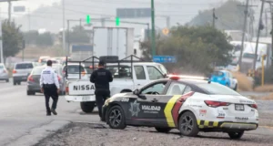 Denuncian a alcalde de Santa Catarina por presunta red de extorsión a comerciantes