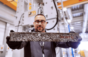 Inglaterra desarrolla asfalto autorreparable