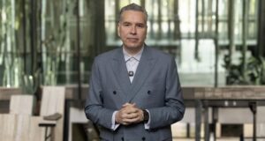 WALDO FERNÁNDEZ CUESTIONA SUSTENTO FINANCIERO PARA PROGRAMAS SOCIALES EN NUEVO LEÓN