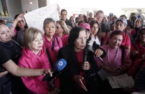 Maestros jubilados reclaman 829 millones de adeudos y piden usar recursos federales extras