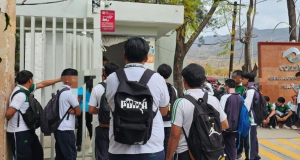 Crisis de salud en Oaxaca por intoxicación masiva de adolescentes en festejo escolar