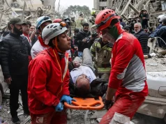 Irán advierte que luchará hasta que EU e Israel paren de imponer la guerra