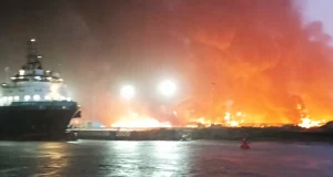 Controlan incendio en Refinería Olmeca: Lluvias provocaron el siniestro