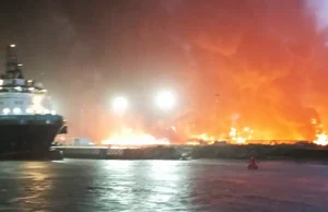 Controlan incendio en Refinería Olmeca: Lluvias provocaron el siniestro