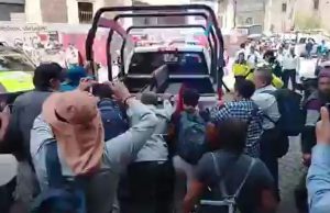 Se enfrentan maestros y policías durante marcha en CDMX