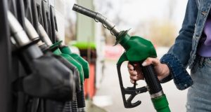 México restablece el estímulo fiscal a las gasolinas ante el repunte internacional del crudo