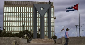 Cuba afirma que sus fuerzas armadas se preparan para una posible agresión militar de EE. UU.