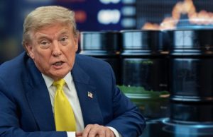 Mercados respiran: Trump aplaza ataques a Irán y el petróleo retrocede