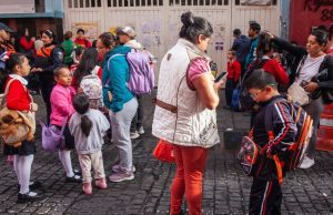Educación sin estereotipos: Impulsan ley de “Uniforme Neutro” en todo México