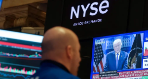 Wall Street abre en verde y se estabiliza tras dos días de caídas por la guerra con Irán