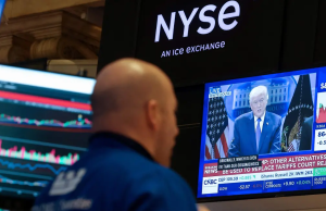 Wall Street abre en verde y se estabiliza tras dos días de caídas por la guerra con Irán