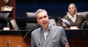 Sondeos colocan a Waldo Fernández como puntero en la carrera por Nuevo León