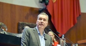 Waldo Fernández encabeza preferencias rumbo a 2027