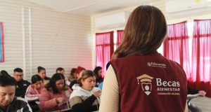 Entregará Gobierno Federal tarjetas de becas nivel primaria en Nuevo León.