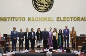 Consejeros del INE advierten riesgos para la democracia ante su salida