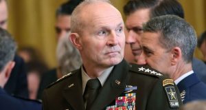 Destituyen al jefe del Estado Mayor de EE. UU. en medio del conflicto con Irán