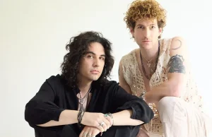 Hijos de KISS anuncian gira debut: Evan Stanley y Nick Simmons a los escenarios