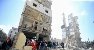Mueren al menos 112 personas en Líbano tras bombardeo israelí