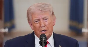 Trump advierte con un “duro ataque” a Irán si fracasan las negociaciones