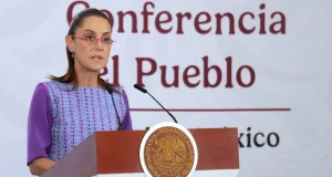 Sheinbaum reclama a embajador de EU su actitud injerencista