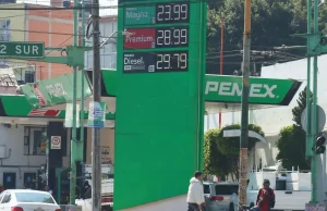 Gobierno federal busca nuevo acuerdo para reducir el precio del diésel