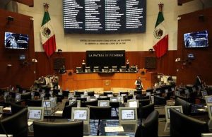 Morena busca periodo extraordinario en mayo para aplazar elección judicial a 2028