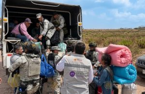 Familias desplazadas en Chilapa inician el retorno a sus hogares tras tregua criminal