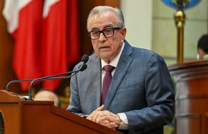 FGR cita a comparecer a Rubén Rocha Moya tras acusaciones de EE. UU. por narcotráfico