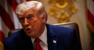 Trump rechaza que Rusia o China custodien el uranio enriquecido de Irán
